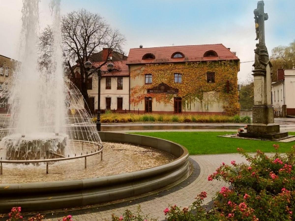 Restauracja - Hotel Mocca D'Oro Mikolow Eksteriør billede