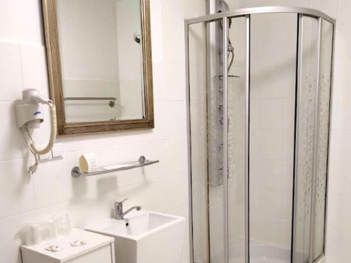 Restauracja - Hotel Mocca D'Oro Mikolow Eksteriør billede